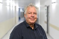 Dr. med. Michael Schenk Dr. med. Michael Schenk